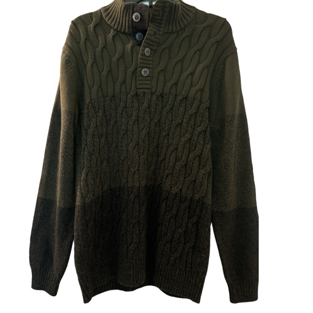 COMMERCE mens sweater, size XL, standup collar 4 buttons. Heavy knit Ombré green